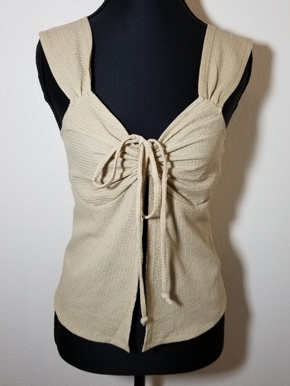 Popular 21 Juniors Large Tan Front Tie Tank Top Boho Y2K Retro Festival NWOT